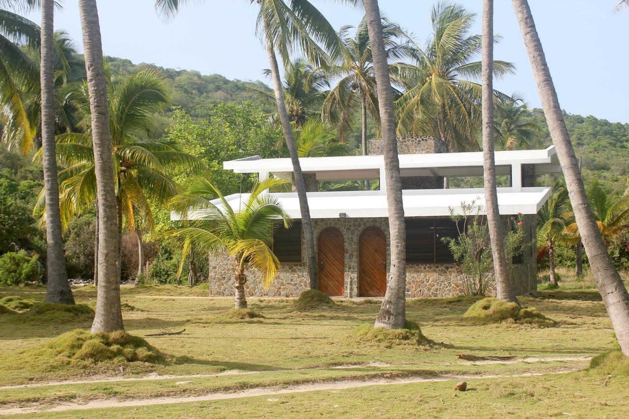 Hotel Salt Whistle Bay Retreat Mayreau Island Exterior foto